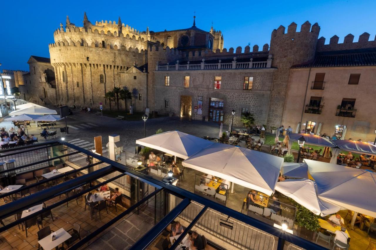 Pensión Restaurante Puerta Del Alcázar 2*