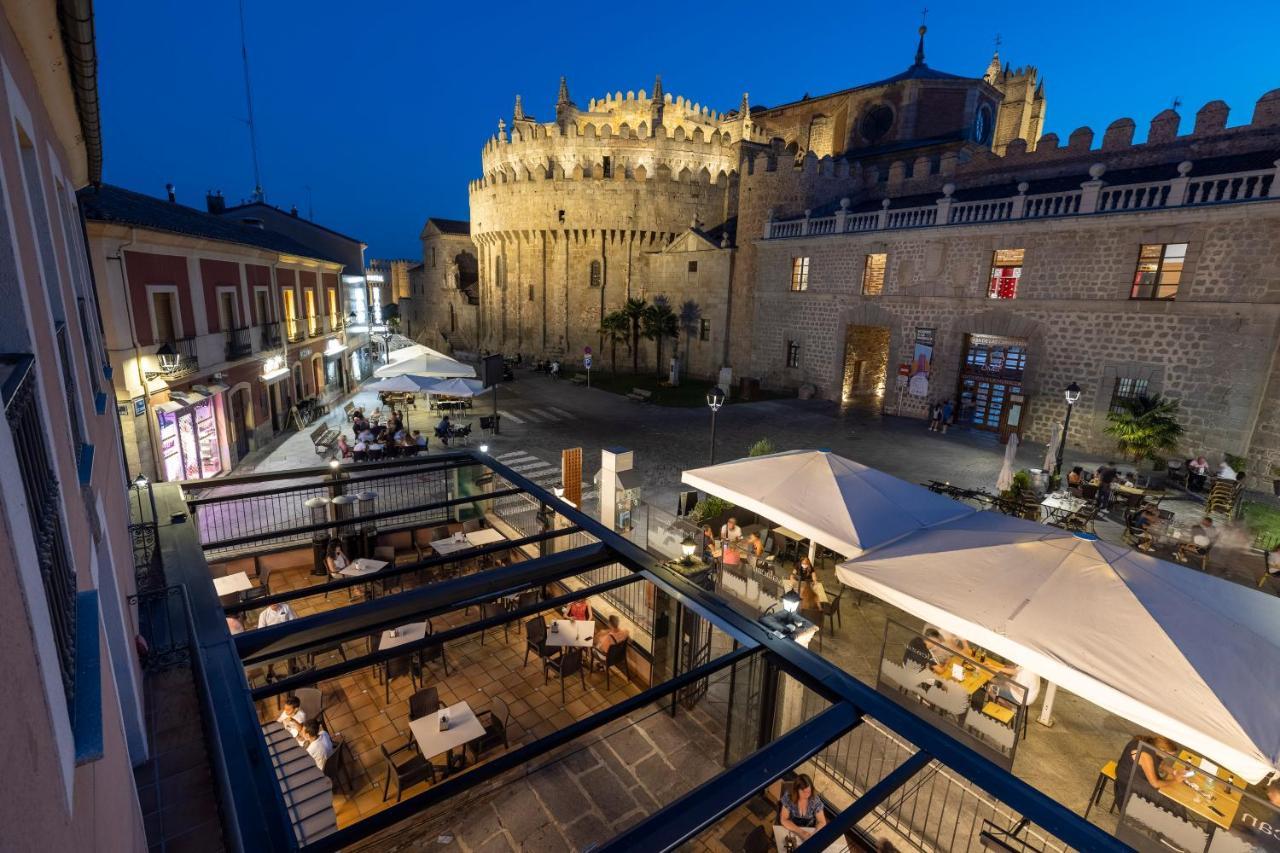 Pensión Restaurante Puerta Del Alcázar 2*